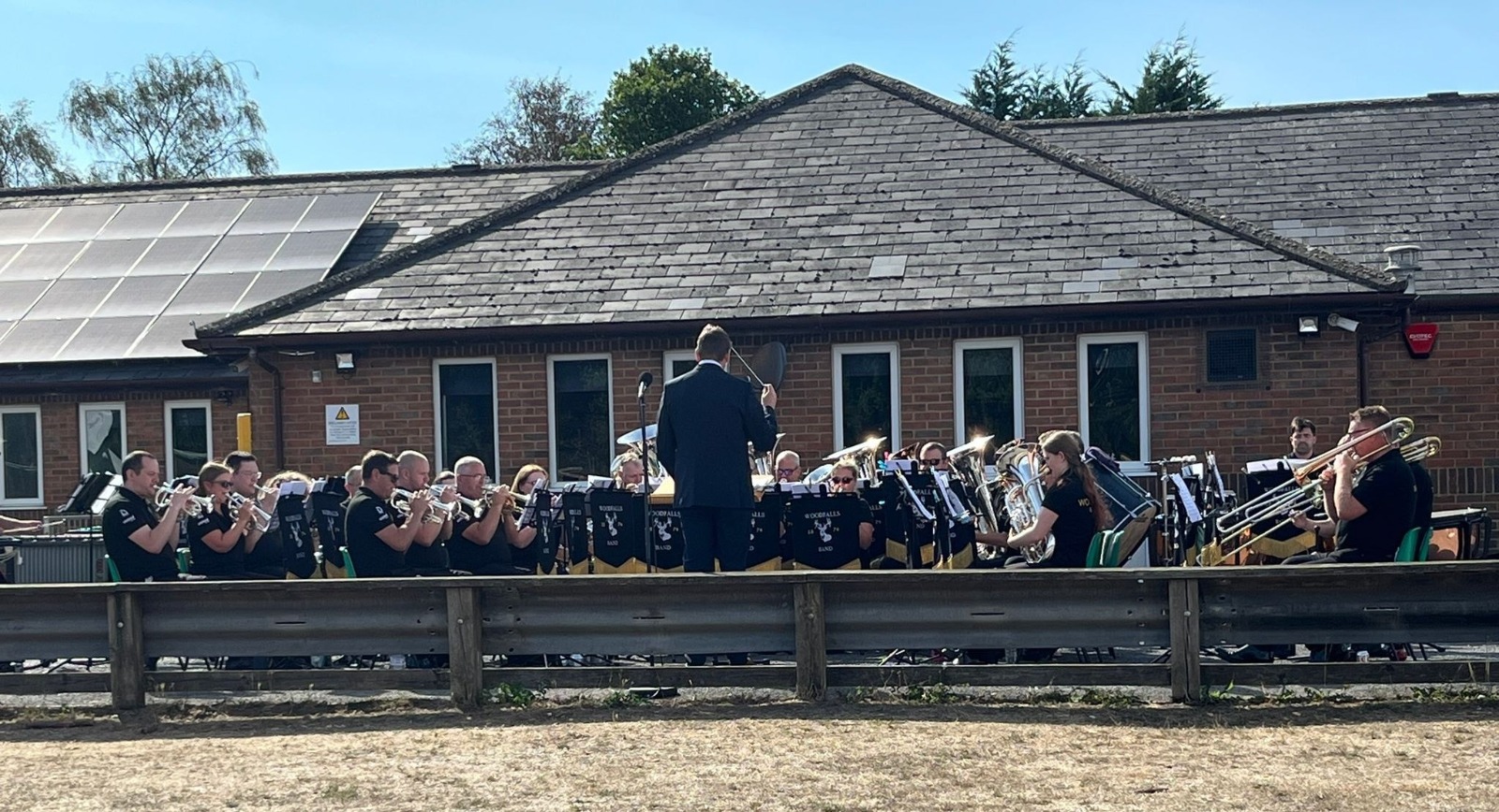 a0273c1e-5e98-4b82-b79b-816afbd77190